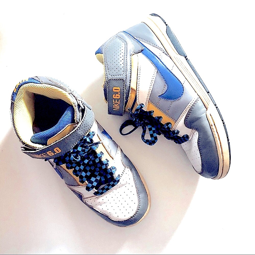 Jordan Blue and Gray Sneakers for Everyday Style